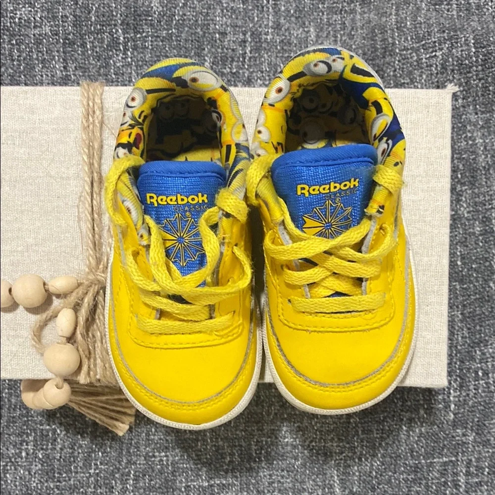 Reebok Kids minion Yellow Sneakers - Picture 5 of 6